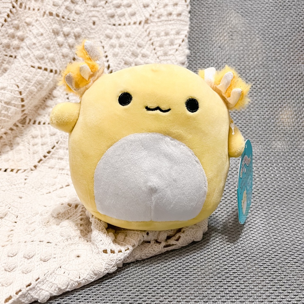 5" Treyton the Yellow Axolotl Squishmallow | BNWT